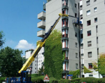 Installazione tubazione del gas condominiale in facciata. Installazione tubazione del gas condominiale in facciata.